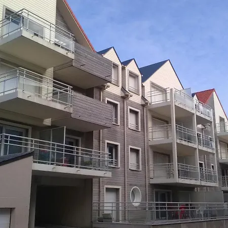 Fort-mahon : Superbe T2 A 2 Pas De La Avec Parking Prive - Fr-1-482-15 * Fort-Mahon-Plage