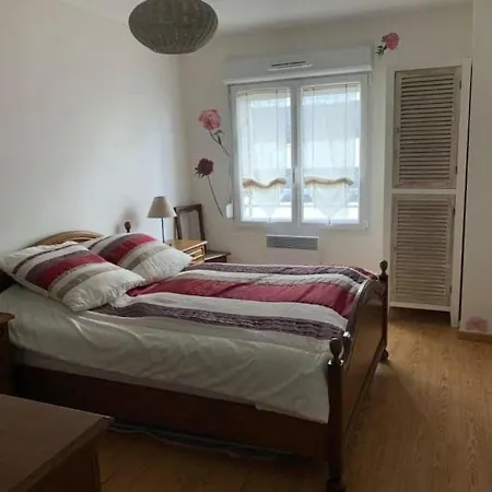 Apartment Fort-mahon : Superbe T2 A 2 Pas De La Avec Parking Prive - Fr-1-482-15 *